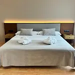Arva Santiago Отель