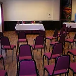 Hotel Santiago 4*