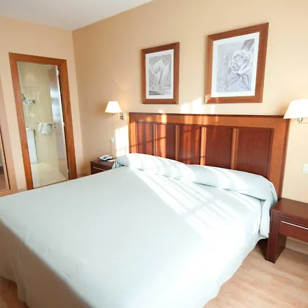 Hotell Arva Santiago León