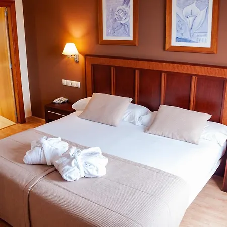 فندق Arva Santiago 4*