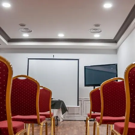 Arva Santiago 4*