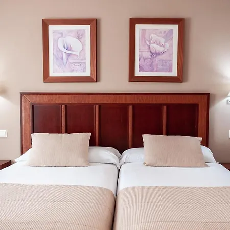 Arva Santiago 호텔 4*