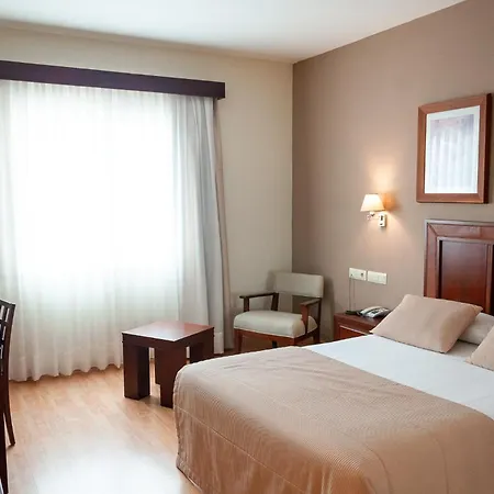 Hotel Arva Santiago 4*