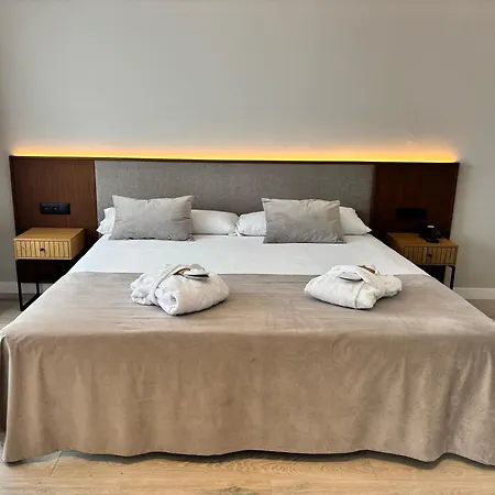 Arva Santiago Hotel