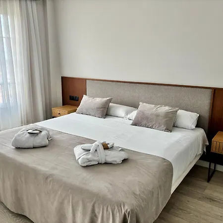 Arva Santiago Hotel 4*