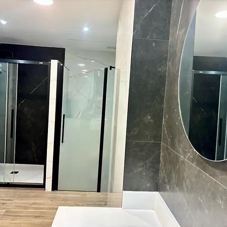 Arva Santiago 4* León