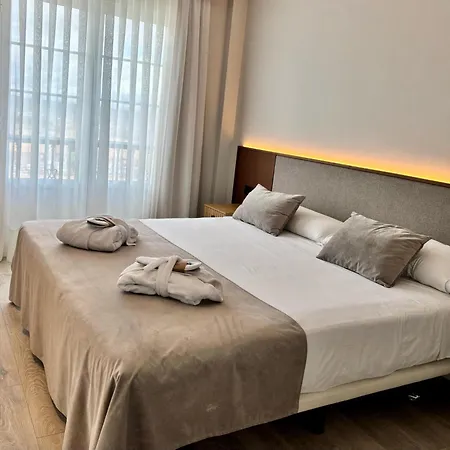 Arva Santiago Hotel Leon