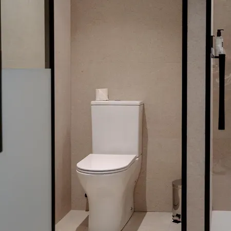 Arva Santiago 4* ليون