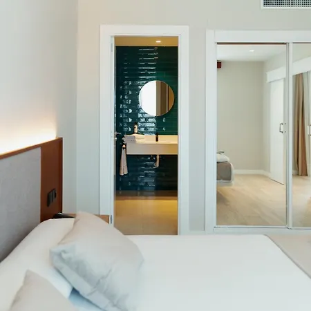 Hotel Arva Santiago