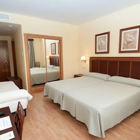 Arva Santiago 酒店 莱昂