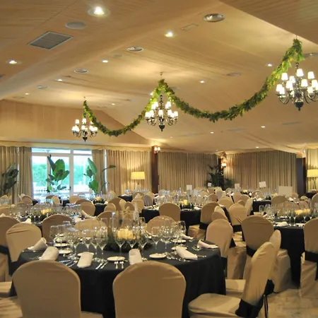 Arva Santiago Hotel Leon