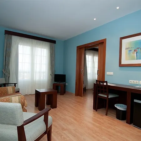Arva Santiago Hotel 4*