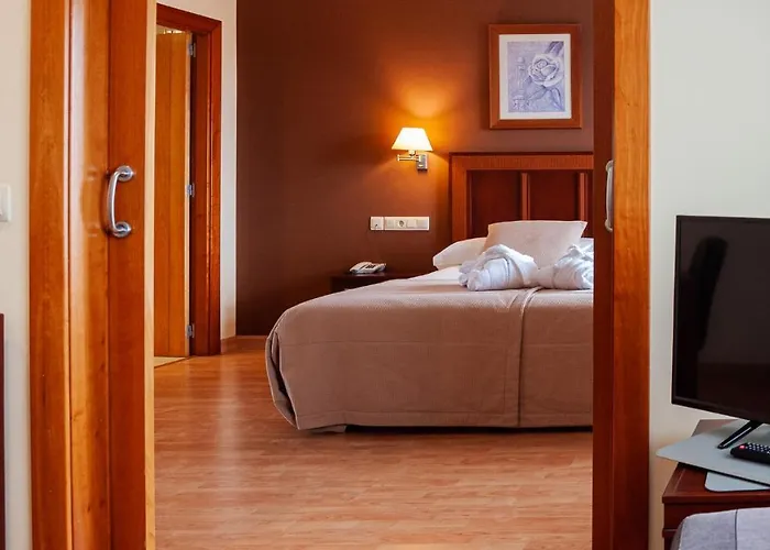 Hotel Arva Santiago 4*