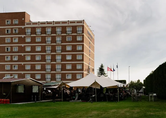 Arva Santiago 酒店 莱昂