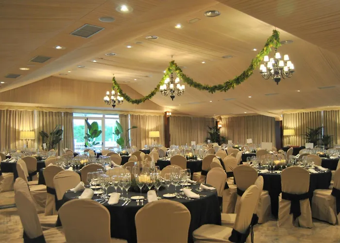 Arva Santiago 酒店 莱昂